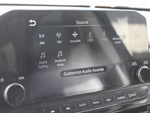 Used 2022 Nissan Pathfinder SL w/ SL Premium Package image 10