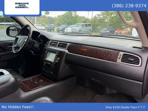 Used 2012 GMC Yukon XL Denali AWD/4WD image 17