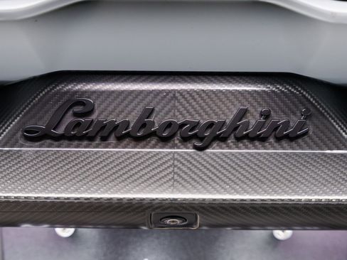 Used 2024 Lamborghini Revuelto AWD/4WD image 54