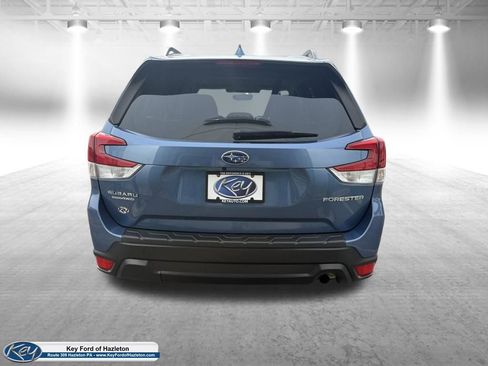 Used 2021 Subaru Forester Premium image 7
