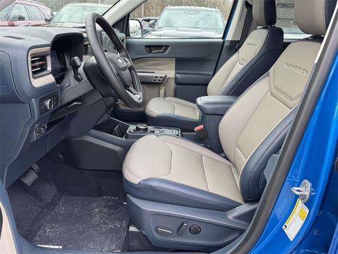 New 2026 Ford Maverick Lariat image 19