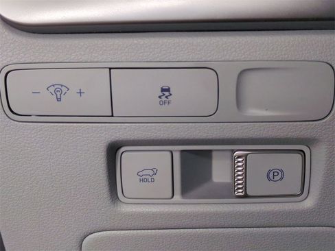 Certified 2024 Hyundai Palisade SEL image 30