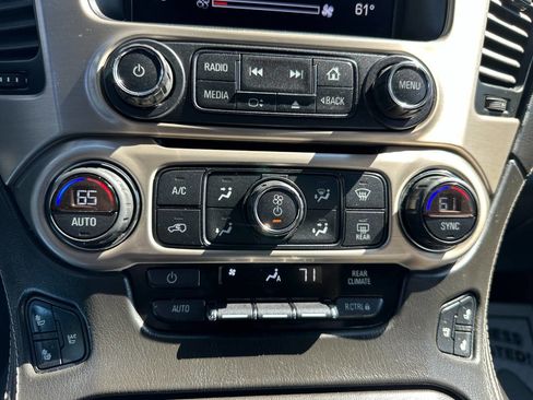 Used 2016 GMC Yukon Denali w/ Open Road Package AWD/4WD image 30