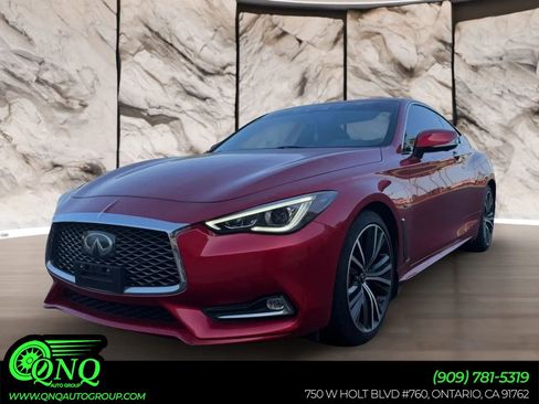 Used 2017 INFINITI Q60 Red Sport 400 AWD/4WD image 1