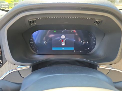 Used 2026 Volvo XC60 B5 Plus w/ Protection Package Premier AWD/4WD image 25