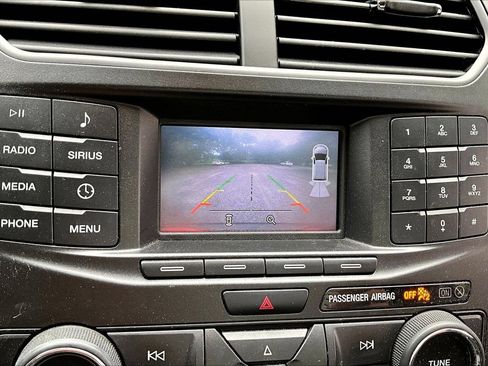 Used 2019 Ford Explorer XLT w/ Class III Trailer Tow Package FWD image 13