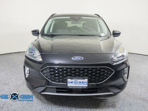 Used 2021 Ford Escape SEL w/ Technology Package AWD/4WD image 2