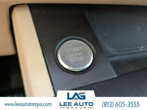 Used 2017 Audi A4 2.0T Premium image 27