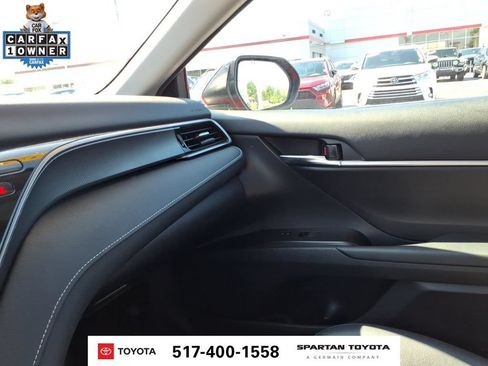 Used 2024 Toyota Camry SE FWD image 23
