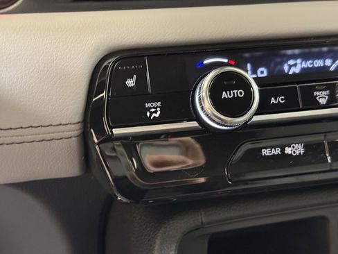 New 2025 Honda Pilot EX-L image 41