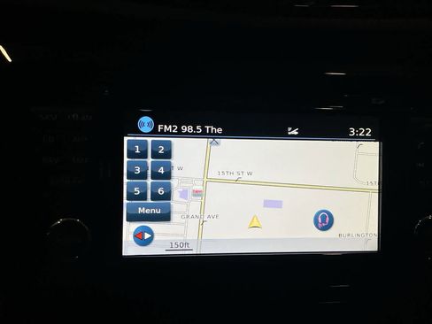 Used 2017 Nissan Rogue Sport SV w/ SV Premium Package image 18