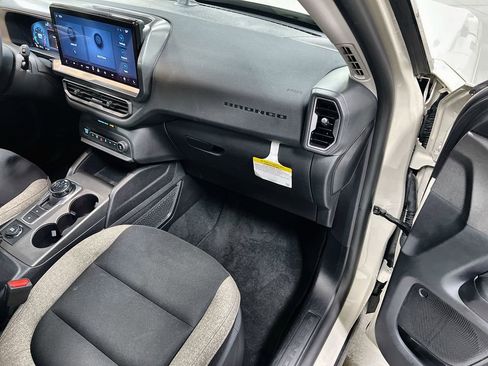Used 2025 Ford Bronco Sport Big Bend w/ Convenience Package AWD/4WD image 29
