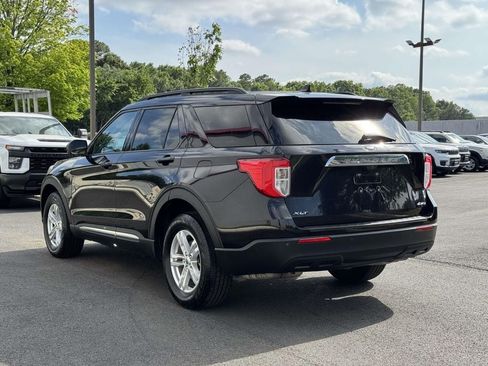 Used 2022 Ford Explorer XLT AWD/4WD image 24
