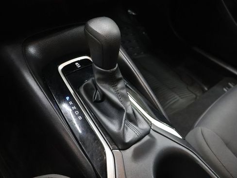 Used 2024 Toyota Corolla LE FWD image 23