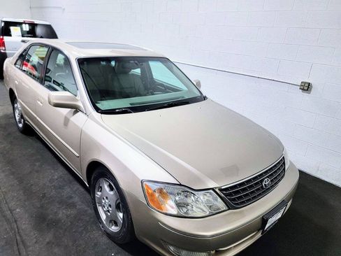 Used 2003 Toyota Avalon XLS FWD image 6