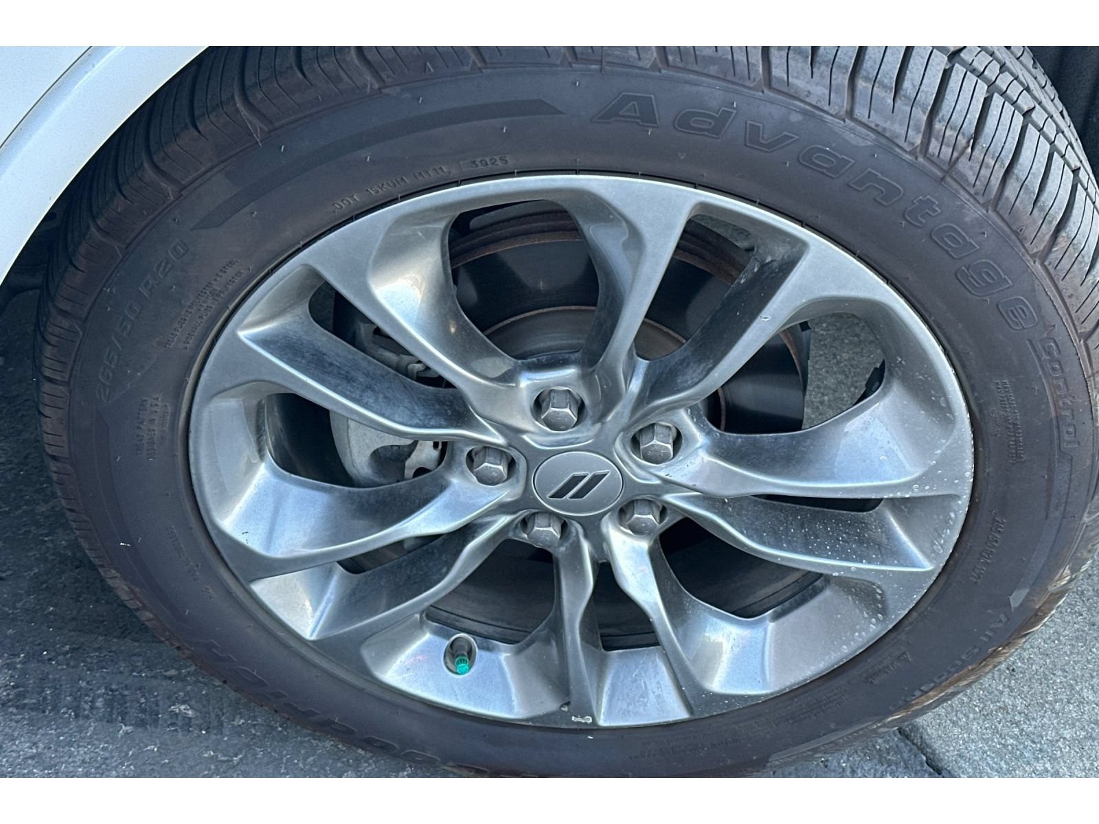 Used 2019 Dodge Durango GT AWD/4WD image 4
