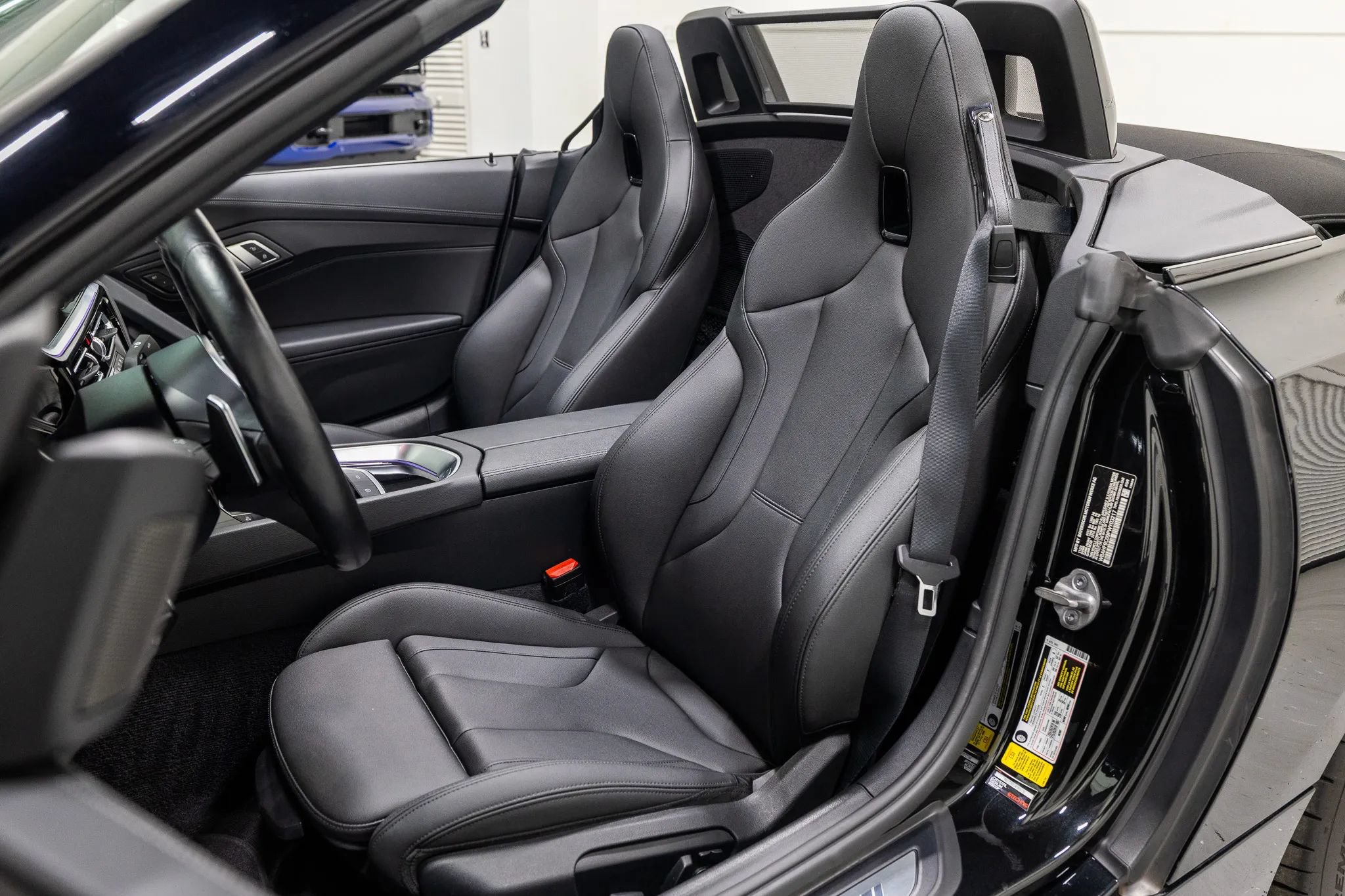 Used 2023 BMW Z4 M40i w/ Premium Package RWD image 36