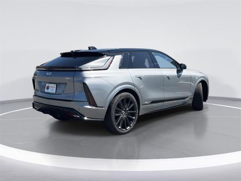 New 2026 Cadillac Lyriq V image 3
