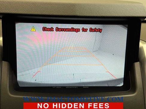 Used 2010 Cadillac SRX Luxury image 28