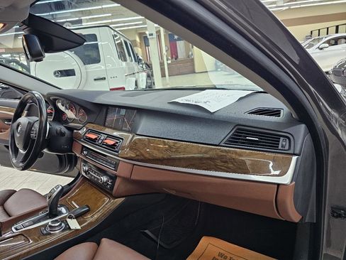 Used 2011 BMW 535i Sedan RWD image 21