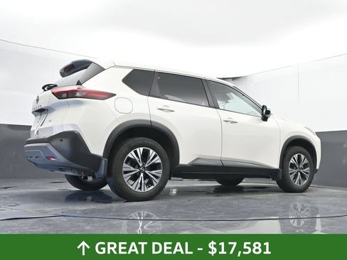 Used 2023 Nissan Rogue SV FWD image 47