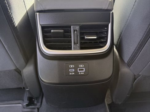 Certified 2025 Subaru Outback Premium w/ Popular Package #1A image 15