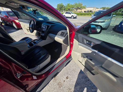 Used 2011 Subaru Outback 2.5i AWD/4WD image 20