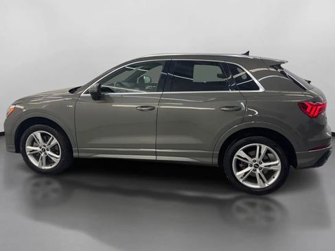 Used 2021 Audi Q3 2.0T Premium w/ Convenience Package image 5