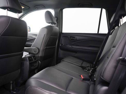Used 2023 Honda Passport EX-L image 19