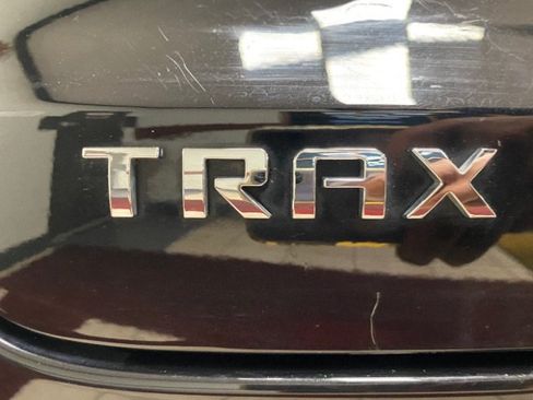 Used 2025 Chevrolet Trax ACTIV w/ Driver Confidence Package FWD image 22