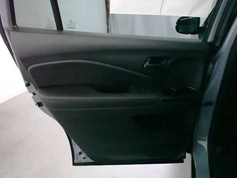 Used 2023 Honda Passport EX-L image 24