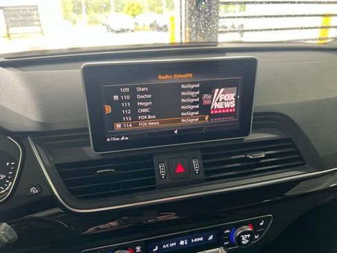Used 2018 Audi Q5 2.0T Premium Plus AWD/4WD image 11