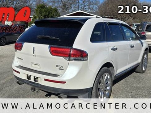 Used 2012 Lincoln MKX FWD image 5