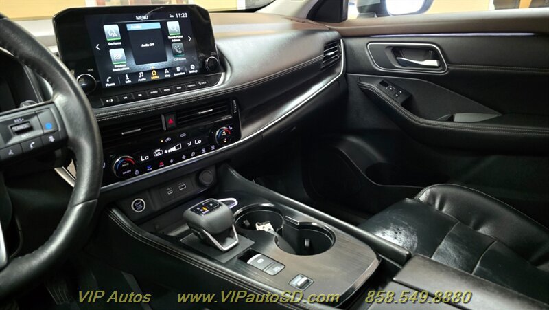 Used 2022 Nissan Rogue Platinum w/ Head-Up Display Package FWD image 20