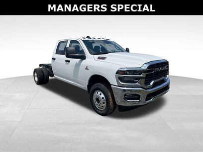 New 2025 RAM 3500 Tradesman w/ Chrome Appearance Group
