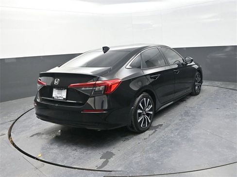 Used 2022 Honda Civic EX image 7