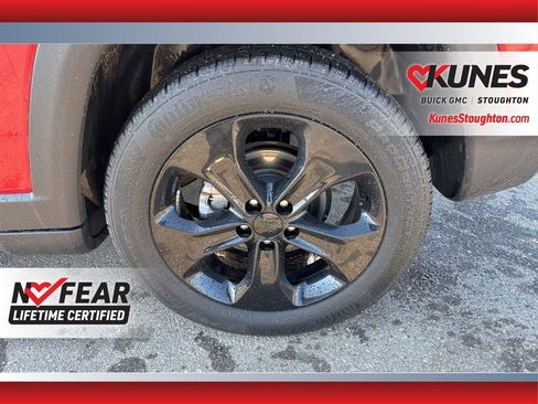 Used 2021 Jeep Compass Altitude image 18