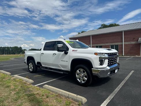 Used 2022 Chevrolet Silverado 2500 LTZ w/ LTZ Premium Package AWD/4WD image 2