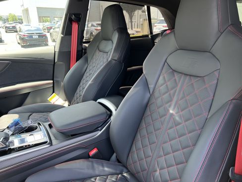 New 2026 Audi Q8 Prestige AWD/4WD image 15