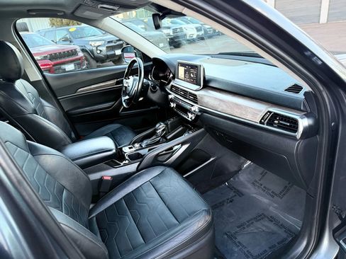 Used 2020 Kia Telluride SX w/ SX Prestige Package image 31