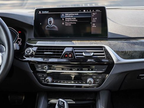 Used 2023 BMW 530e w/ M Sport Package RWD image 18