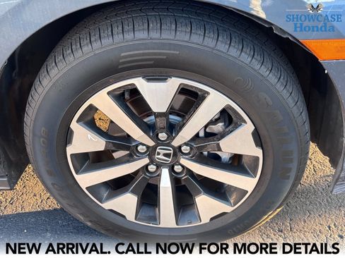Used 2025 Honda Odyssey EX-L image 8