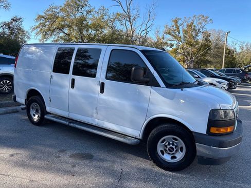 Used 2020 GMC Savana 2500 w/ Driver Convenience Package RWD image 6