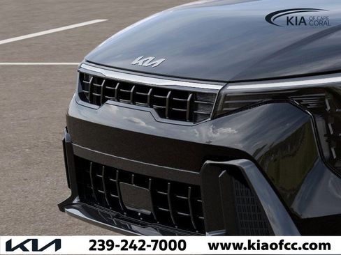 New 2025 Kia K4 GT-Line image 12