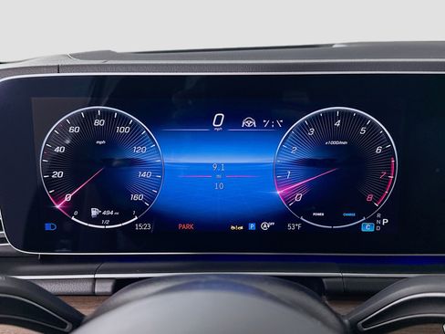 Used 2026 Mercedes-Benz GLS 450 4MATIC image 14