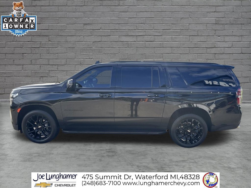 Used 2023 Chevrolet Suburban RST w/ Sport Performance Package AWD/4WD image 7