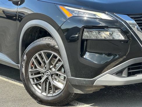 Used 2023 Nissan Rogue S FWD image 33