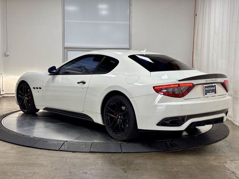 Used 2015 Maserati GranTurismo Sport RWD image 6