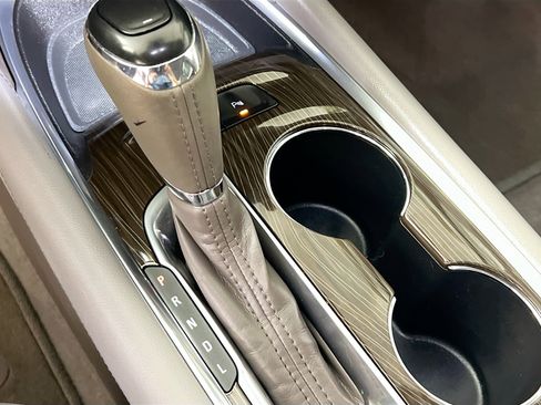 Used 2017 Chevrolet Malibu Premier w/ Driver Confidence Package image 25