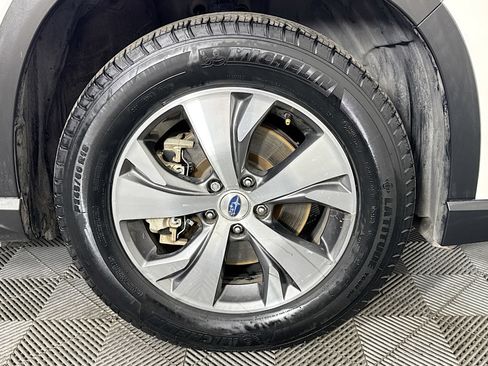 Used 2023 Subaru Ascent Premium w/ Convenience Package image 31